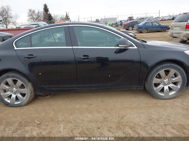 2G4GP5EX4H9174583 Buick Regal Premium
