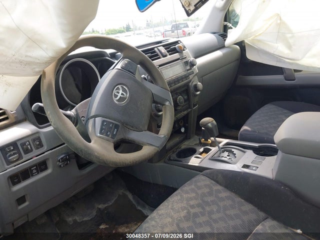 2010 Toyota 4runner Sr5/limited/trail მანქანა იყიდება აუქციონზე, vin: JTEBU5JR4A5004673, აუქციონის ნომერი: 30048357