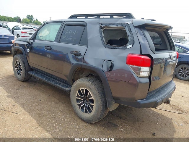 2010 Toyota 4runner Sr5/limited/trail მანქანა იყიდება აუქციონზე, vin: JTEBU5JR4A5004673, აუქციონის ნომერი: 30048357
