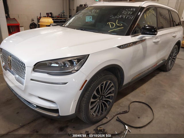 5LM5J7XC0PGL03138 Lincoln Aviator Reserve
