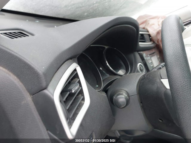 5N1AT2MVXGC765573 Nissan Rogue