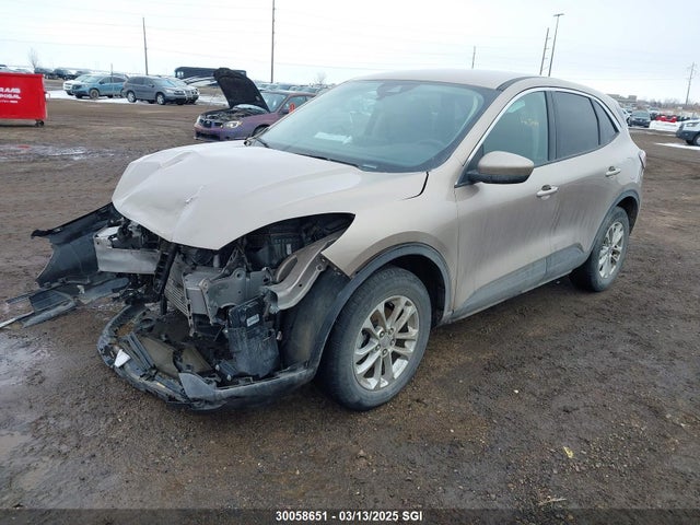 30058651 :رقم المزاد ، 1FMCU9G67LUA88036 vin ، 2020 Ford Escape Se مزاد بيع
