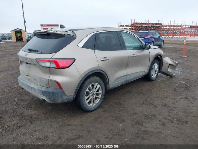 30058651 :رقم المزاد ، 1FMCU9G67LUA88036 vin ، 2020 Ford Escape Se مزاد بيع