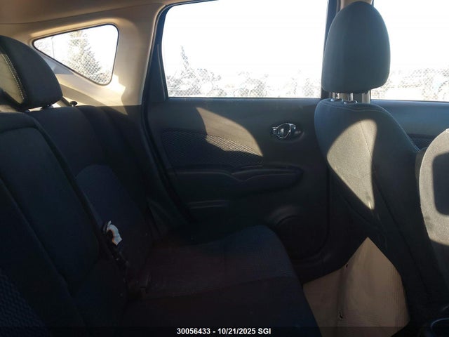 2015 Nissan Versa Note S/s Plus/sv/sl/sr მანქანა იყიდება აუქციონზე, vin: 3N1CE2CP3FL403097, აუქციონის ნომერი: 30056433
