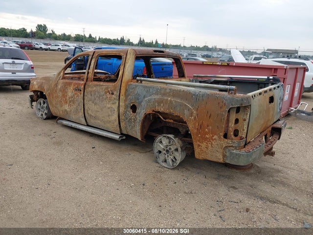 30060415 :رقم المزاد ، 3GTP2VE76DG325118 vin ، 2013 Gmc Sierra K1500 Sle مزاد بيع