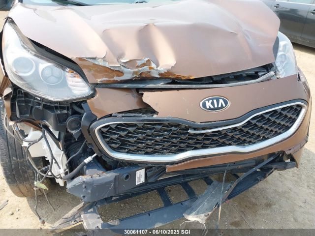 KNDPNCAC8L7807324 KIA Sportage Ex