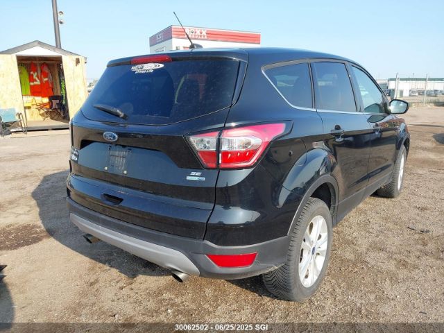1FMCU9G99HUE41247 Ford 2017