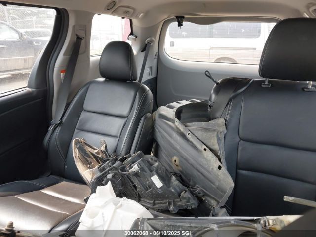 5TDXK3DC8FS551538 Toyota Sienna Sport
