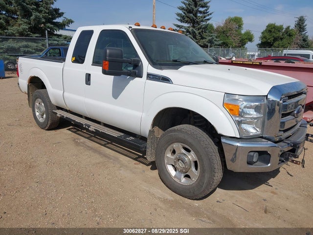 2015 1FT8X3B65FED22730 головне зображення