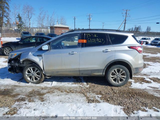 1FMCU9GD0HUA06220 Ford ESCAPE SE