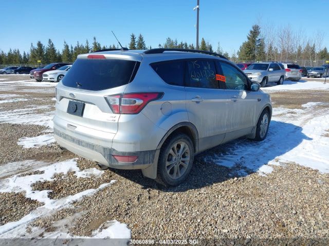 1FMCU9GD0HUA06220 Ford ESCAPE SE