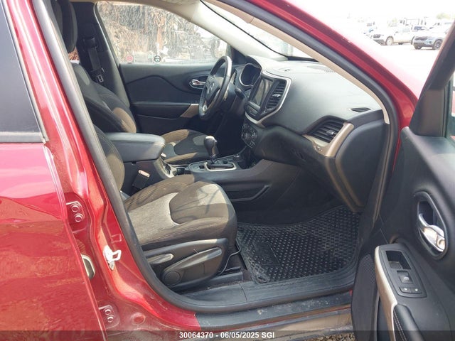 1C4PJMAS9HW567190 Jeep Cherokee