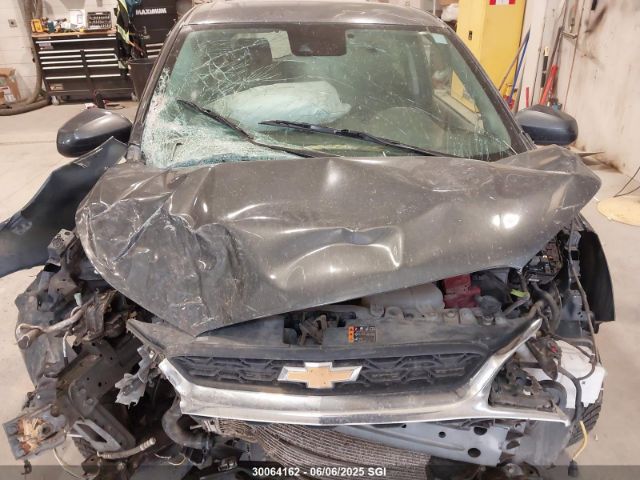 KL8CF6SA3NC005910 Chevrolet Spark 2lt