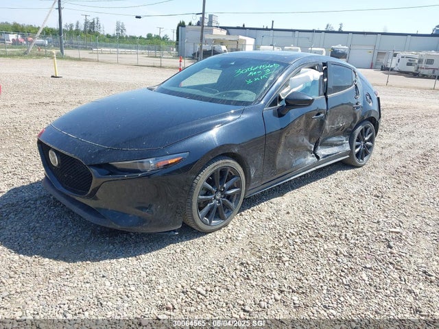 JM1BPBMM8L1150658 Mazda 3 Preferred