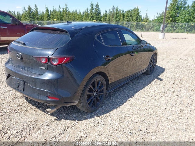 JM1BPBMM8L1150658 Mazda 3 Preferred