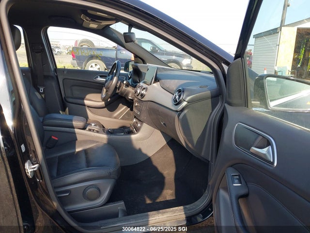 WDDMH4GB2FJ343961 Mercedes-Benz 2015