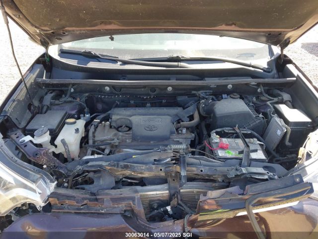 2T3DFREV2HW637875 Toyota Rav4 Limited/se/platinum