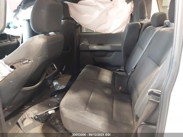Ford F-150 Xlt 2022 1FTFW1E51NFB73260 Image 8