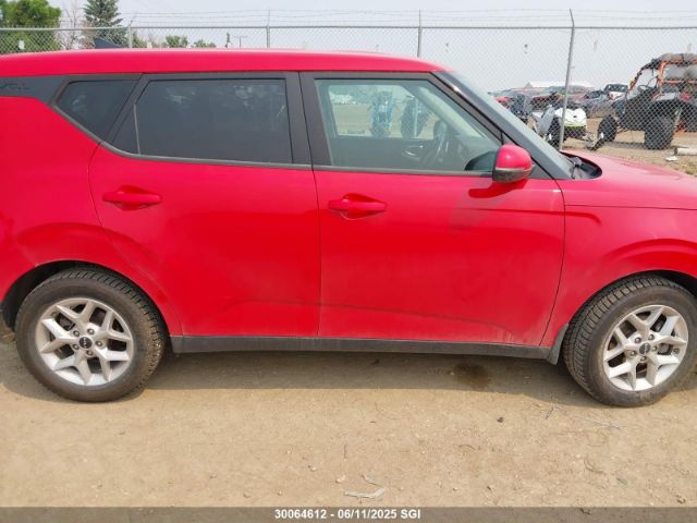KNDJ33AUXN7159976 KIA SOUL EX