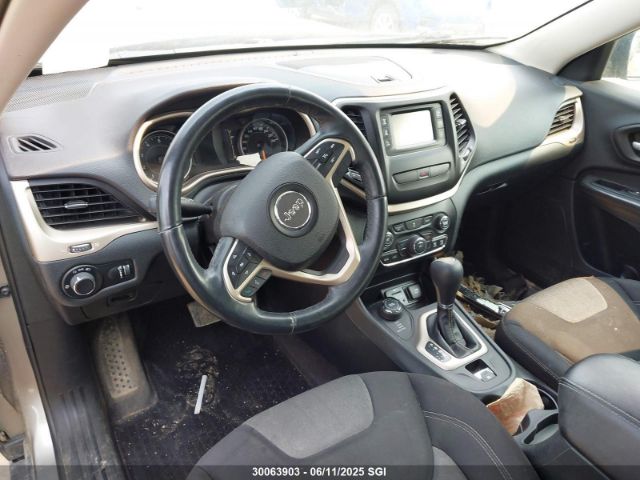 1C4PJMAB2GW306062 Jeep Cherokee Sport