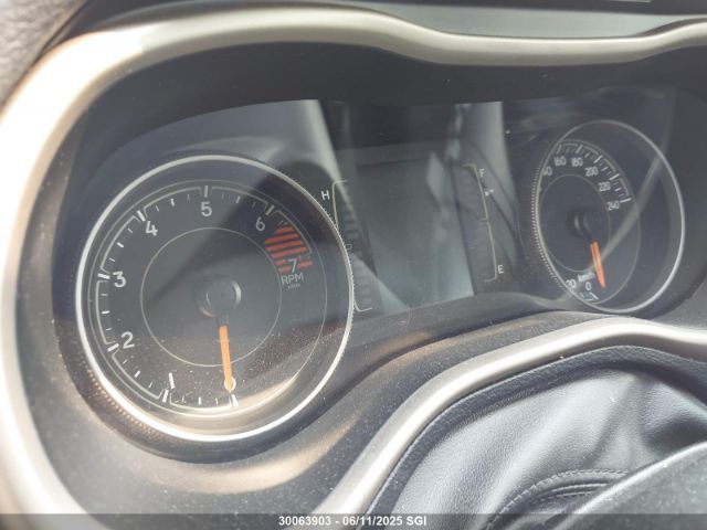 1C4PJMAB2GW306062 Jeep Cherokee Sport