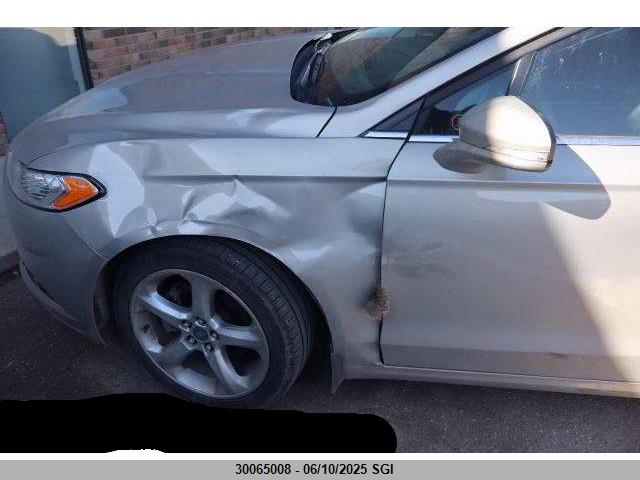 3FA6P0T91GR168178 Ford FUSION SE