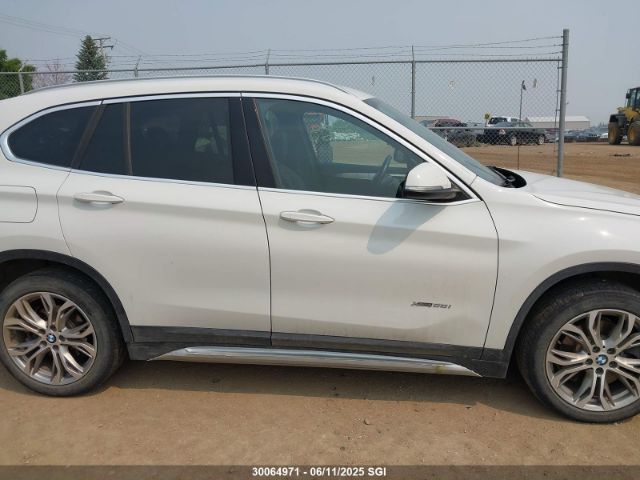 WBXHT3C35J5K30609 BMW X1 Xdrive28i