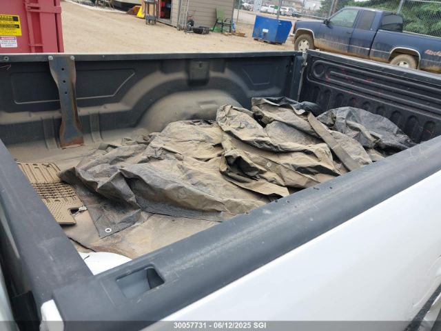 3C6JR7ET2FG689962 RAM 1500 Slt