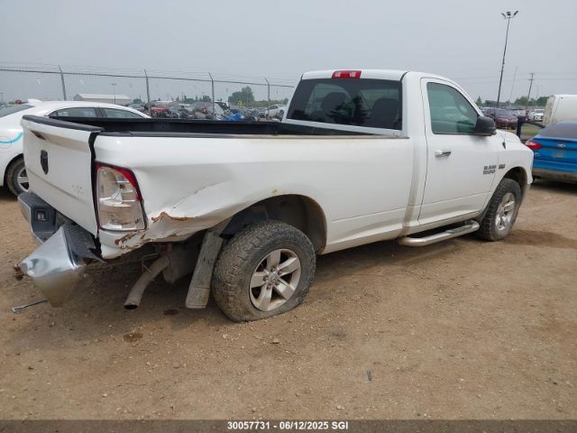3C6JR7ET2FG689962 RAM 1500 Slt