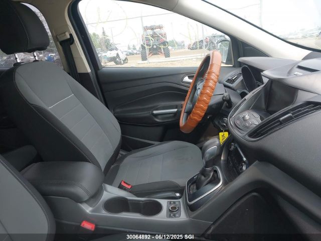 1FMCU0G96EUA25020 Ford ESCAPE SE