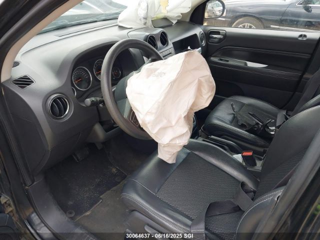 1C4NJDAB6FD100681 Jeep Compass Sport/north