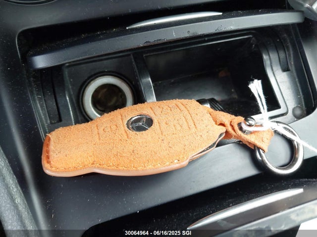 WDDSJ4GBXFN272416 Mercedes-Benz CLA 250 4MATIC