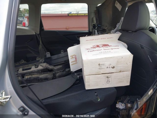 JF2SKEUC1KH490667 Subaru Forester Limited