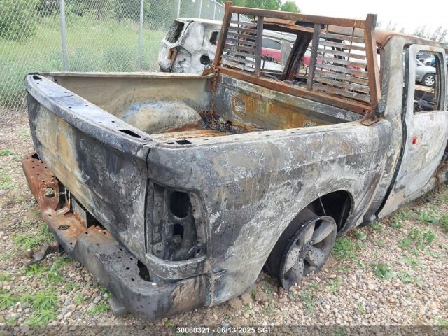 3C6RR7KT0LG311500 RAM 1500 Classic Tradesman/express