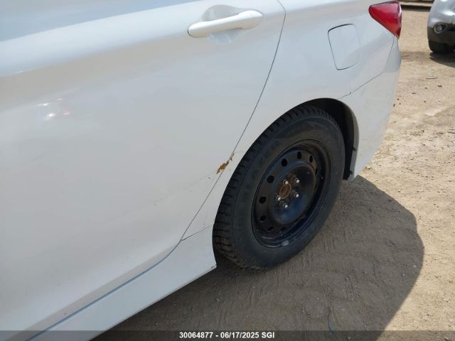5NPEC4AC1EH821759 Hyundai gamma