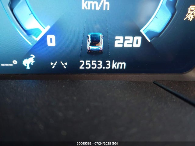 3FMCR9BN2SRE12709 Ford dragon