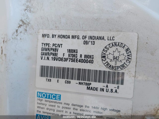 19VDE3F75EE400040 Acura lea2