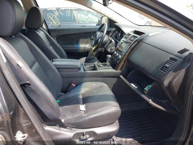JM3TB3CA7F0452203 Mazda cav federal/canada