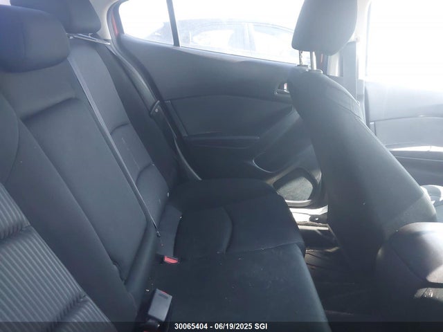JM1BM1V77E1151671 Mazda pe