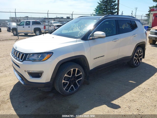 3C4NJDCB9JT107401 Jeep 2018