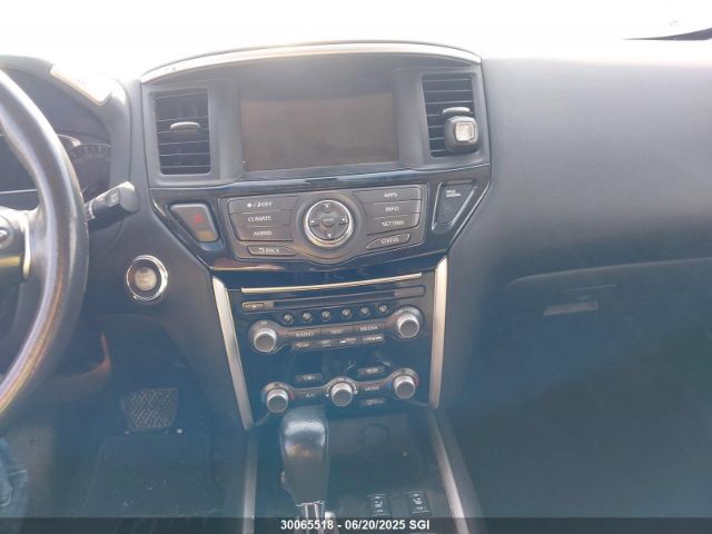 5N1DR2MM0HC643146 Nissan Pathfinder