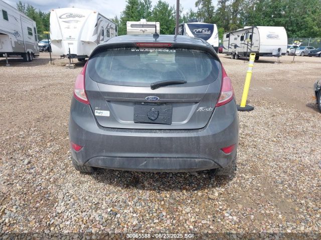3FADP4EJ0KM136267 Ford Fiesta