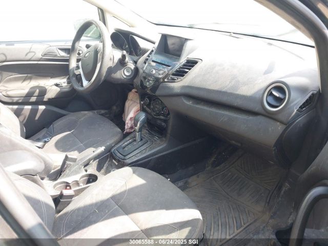 3FADP4EJ0KM136267 Ford Fiesta