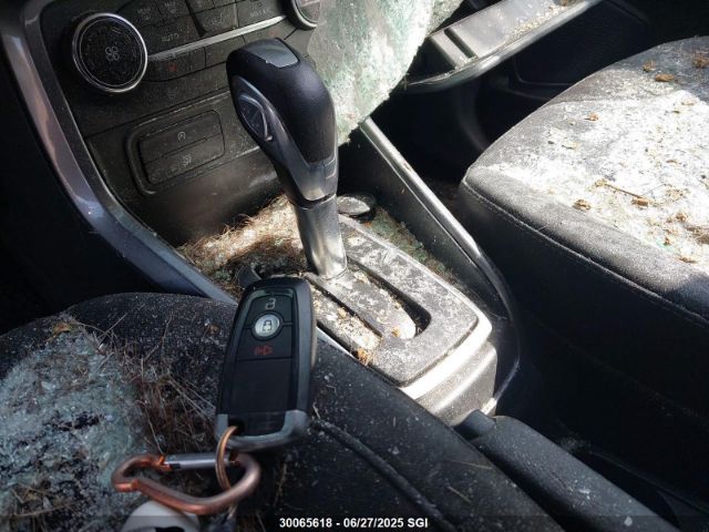 MAJ6S3GL5KC297179 Ford 2019