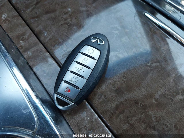 JN8AZ2NEXE9062281 Infiniti 2014
