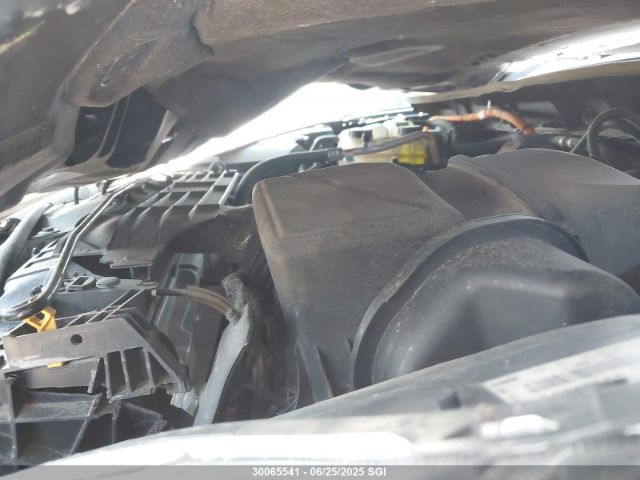 1FMCU9DZ1MUA44159 Ford hev/phev