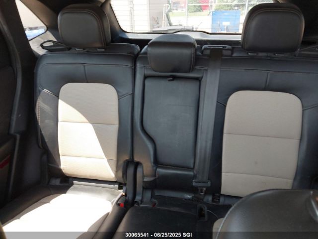 1FMCU9DZ1MUA44159 Ford hev/phev
