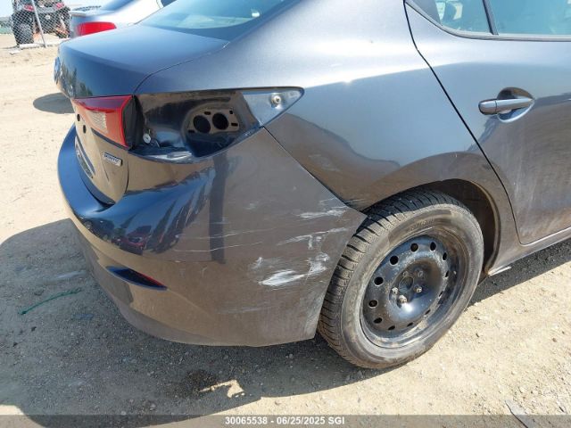 3MZBM1U72FM216106 Mazda pe