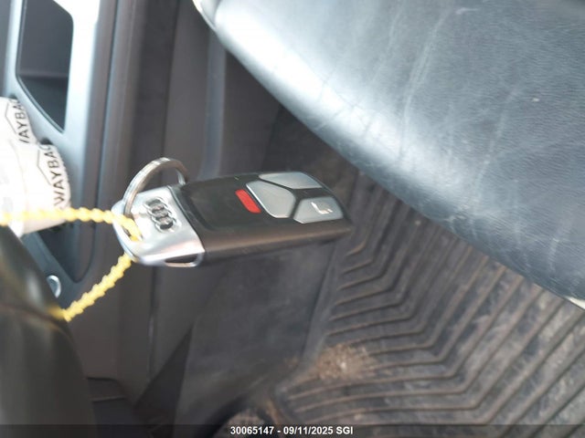 Audi A4 2020 WAUENAF41LN006868 Image 11