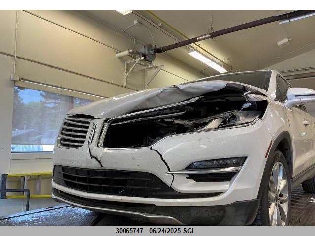 5LMCJ2A99FUJ33949 Lincoln MKC